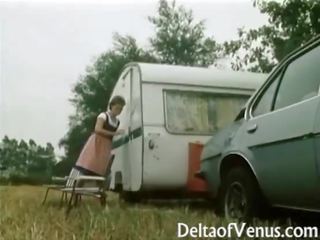 Retrô alemão xxx filme - peluda cona morena a foder em camper